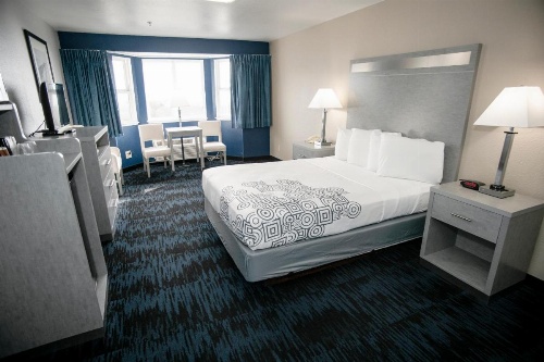 Anchor Beach Inn image 45